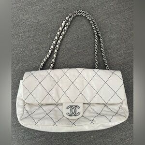 Chanel Classic Bag with Flap - Dark White